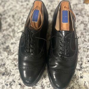 Bostonian Black Leather Brogue Oxfords